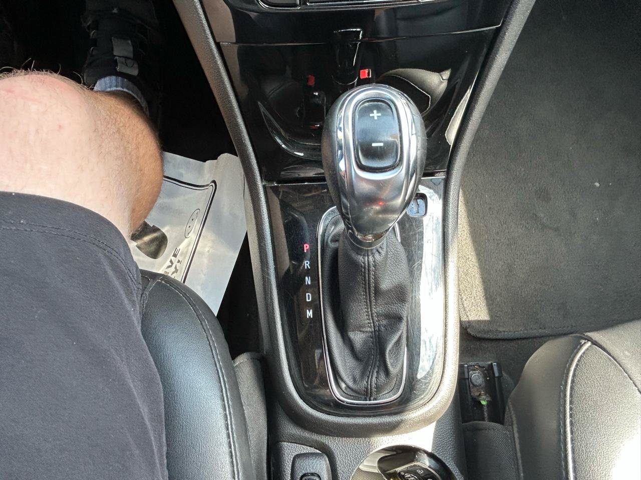 Used 2018 Buick Encore Essence AWD/4WD image 26