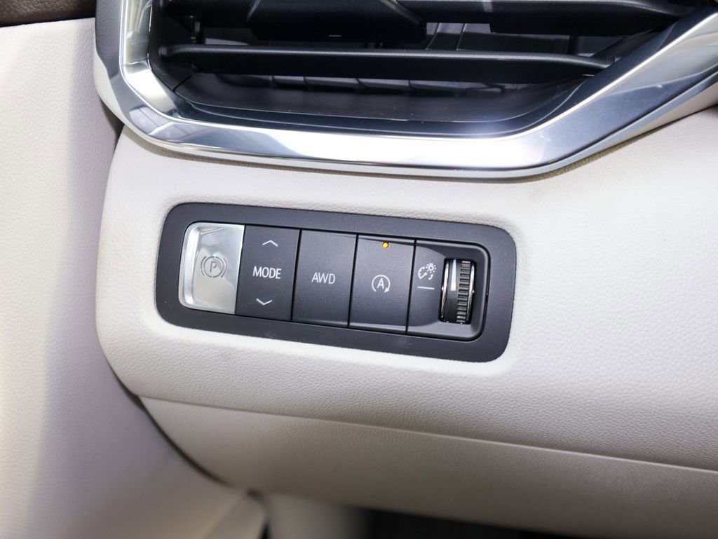 New 2026 GMC Acadia Denali w/ Super Cruise Package image 29