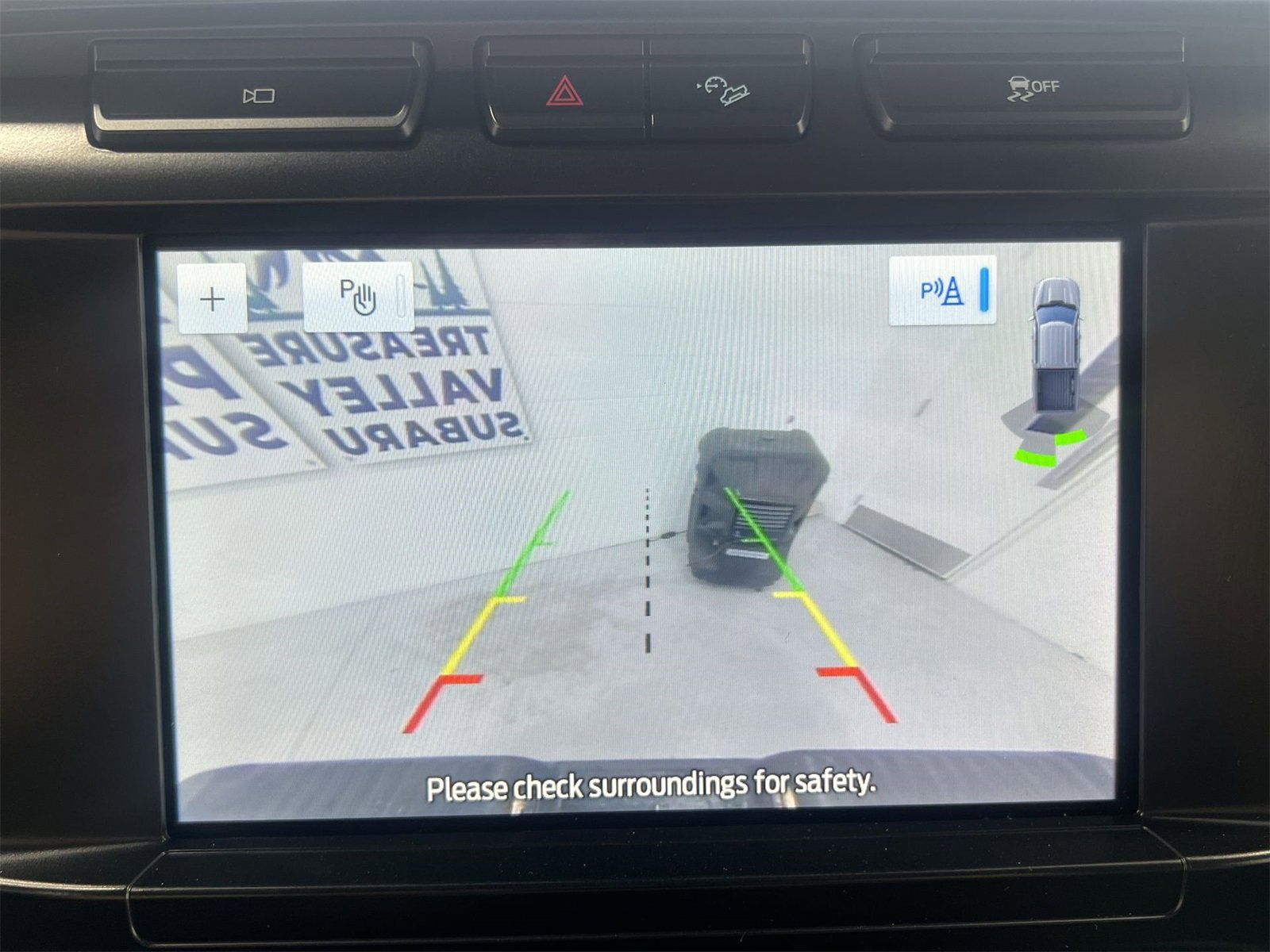 Used 2023 Ford F150 XLT w/ Trailer Tow Package image 17