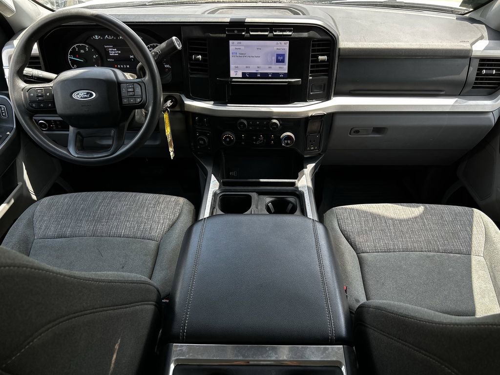 Used 2024 Ford F250 XLT w/ FX4 Off-Road Package AWD/4WD image 11