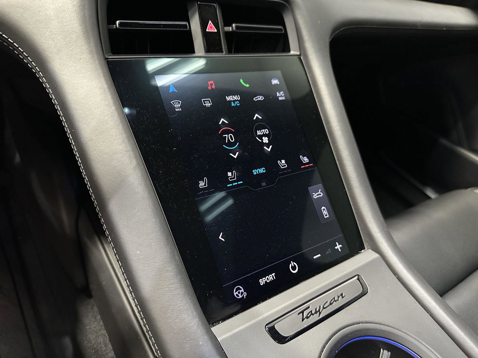 Certified 2024 Porsche Taycan 4S AWD/4WD image 32