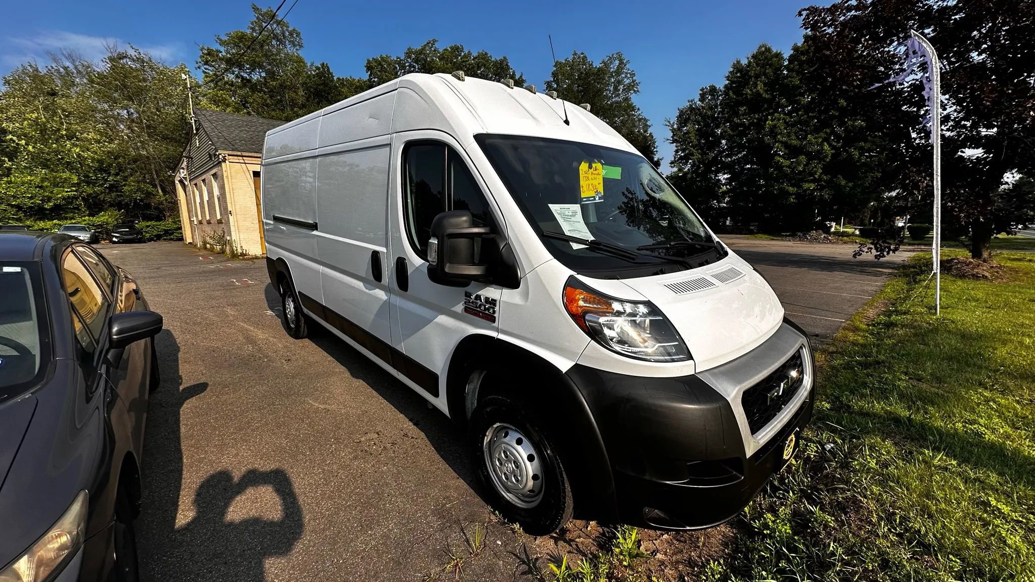 Used 2021 RAM ProMaster 2500 FWD image 3