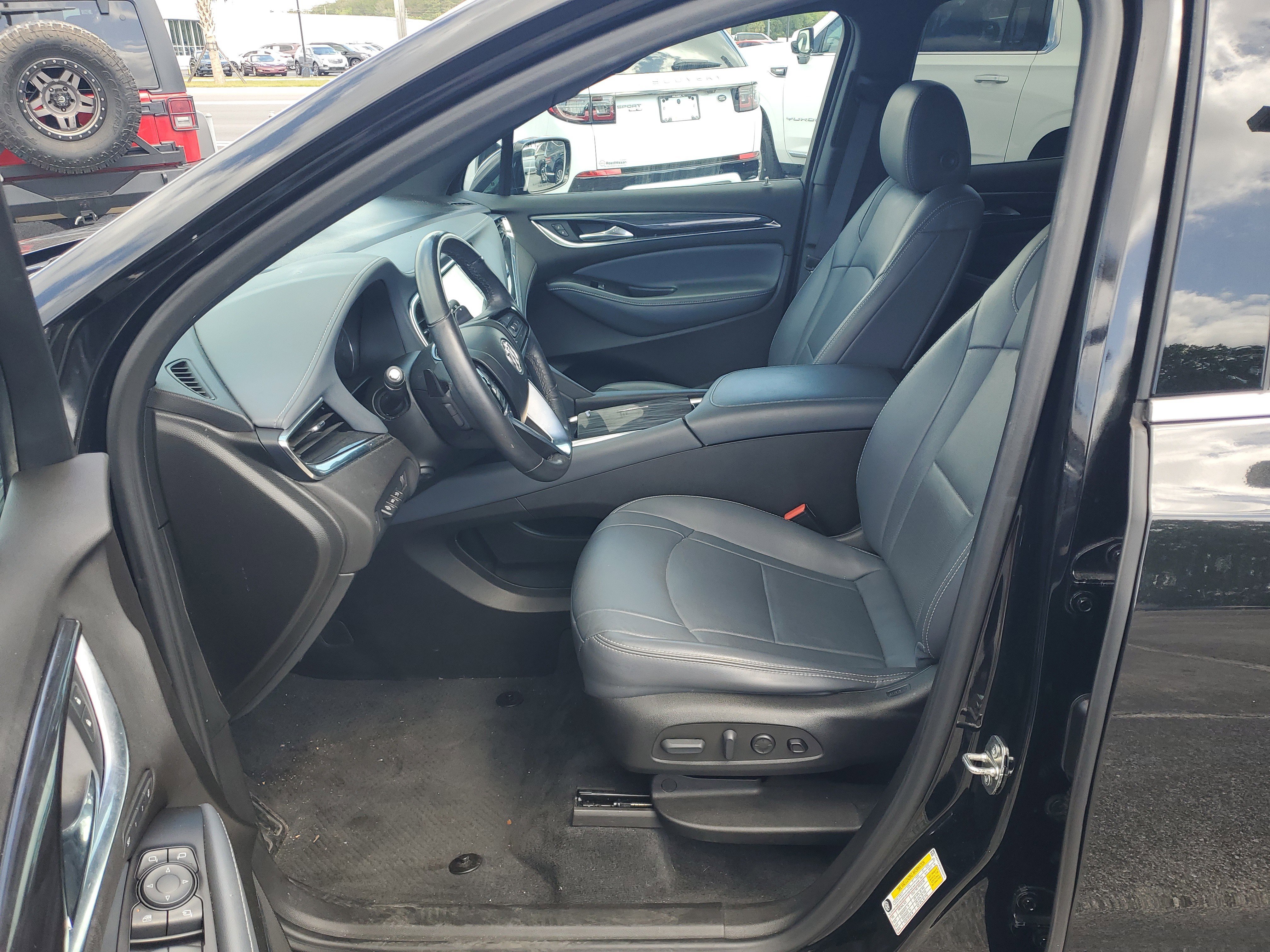 Used 2022 Buick Enclave Premium w/ Experience Buick Package FWD image 15