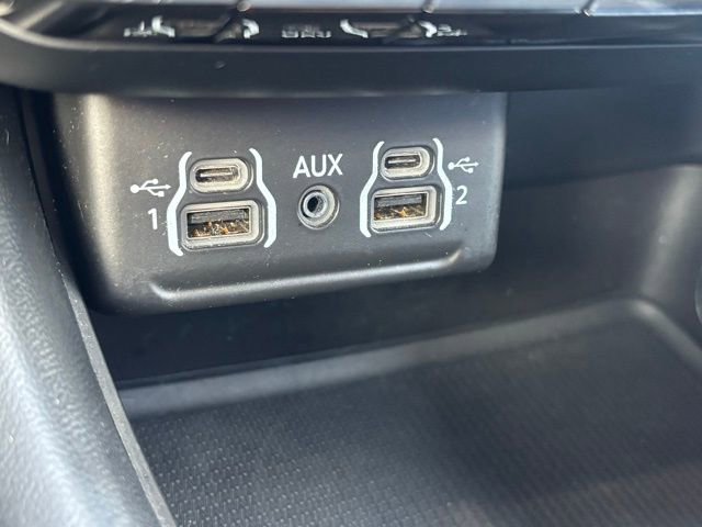 Used 2021 Dodge Durango GT image 32