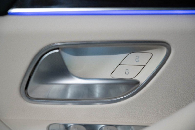 Certified 2026 Mercedes-Benz GLS 450 4MATIC image 21