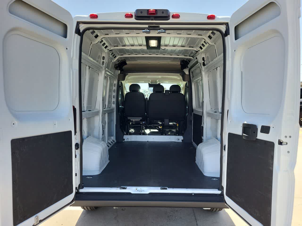 New 2026 RAM ProMaster 1500 w/ Convenience Group FWD image 27
