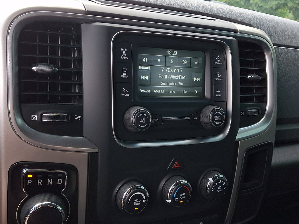Used 2020 RAM 1500 Warlock AWD/4WD image 28