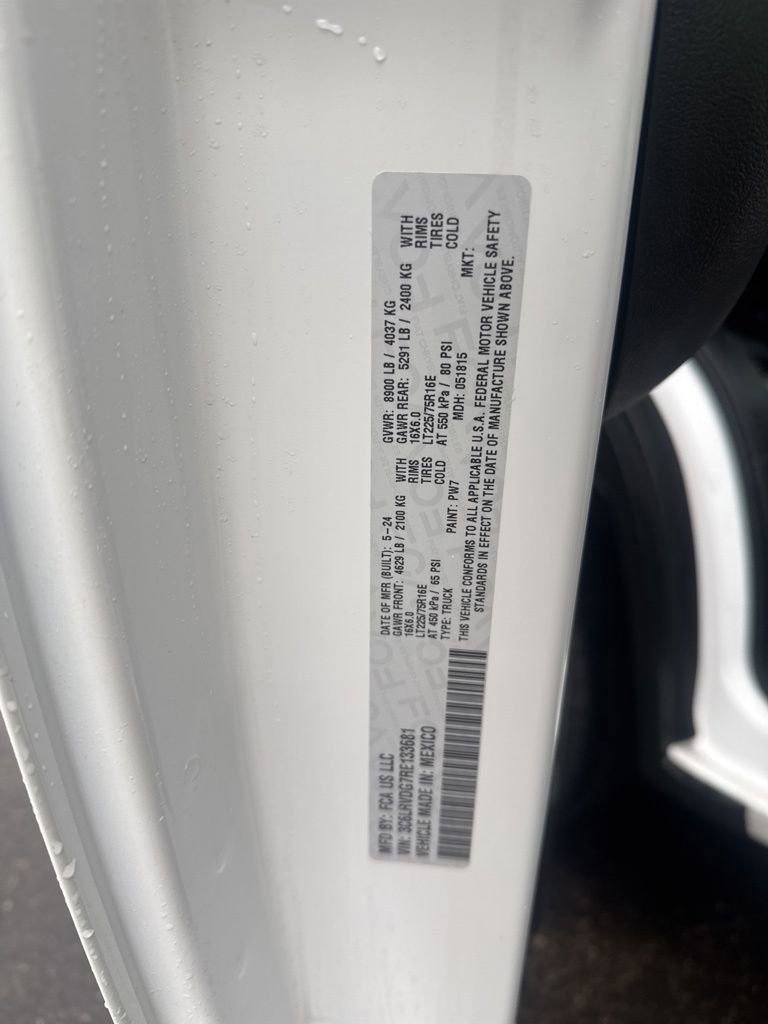 Used 2024 RAM ProMaster 2500 image 35