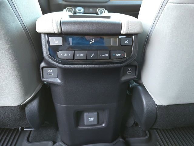 New 2026 Toyota Grand Highlander Limited image 9