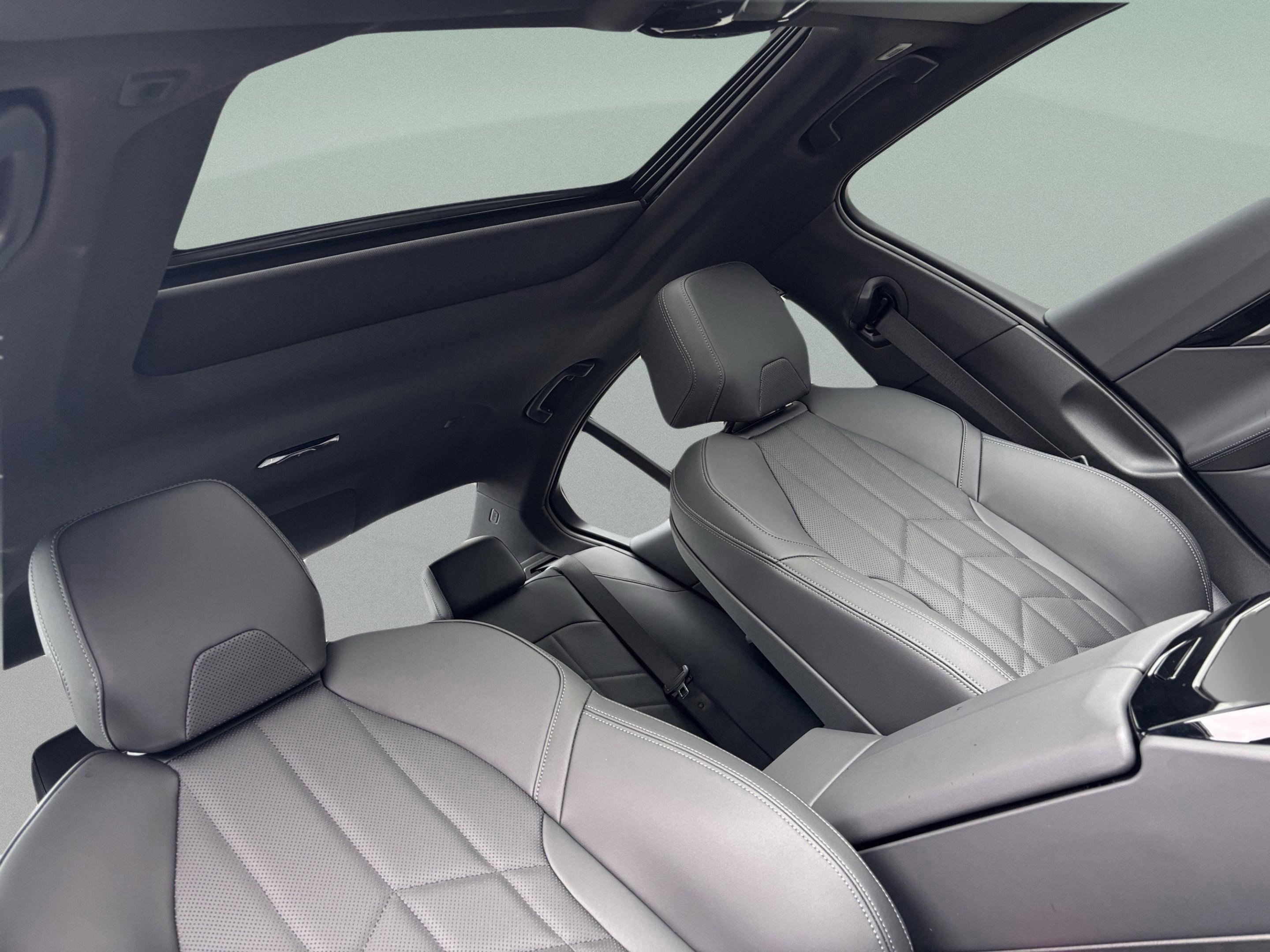 Used 2026 BMW 530i RWD image 33