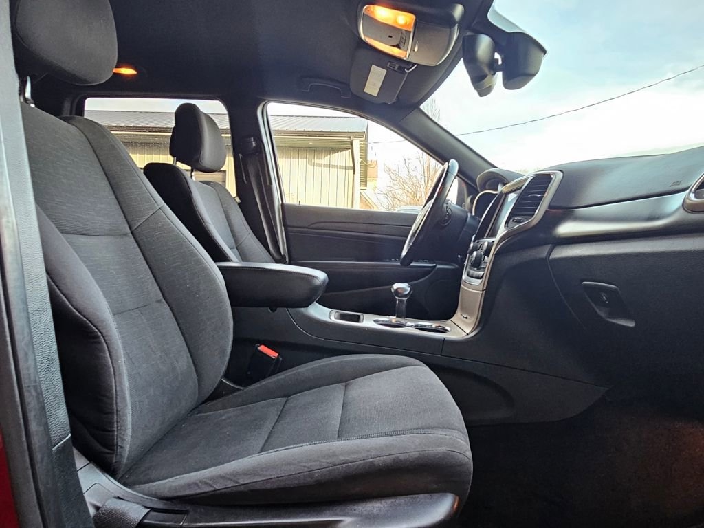 Used 2015 Jeep Grand Cherokee Laredo w/ Quick Order Package 23E image 18