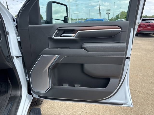 New 2026 GMC Sierra 2500 Denali w/ Technology Package AWD/4WD image 29