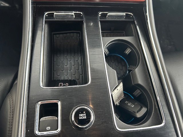 Used 2023 Lincoln Aviator Reserve w/ Equipment Group 201A image 25