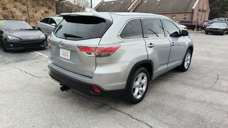 Used 2015 Toyota Highlander Limited image 5