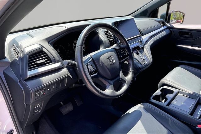 Used 2025 Honda Odyssey Sport-L image 12