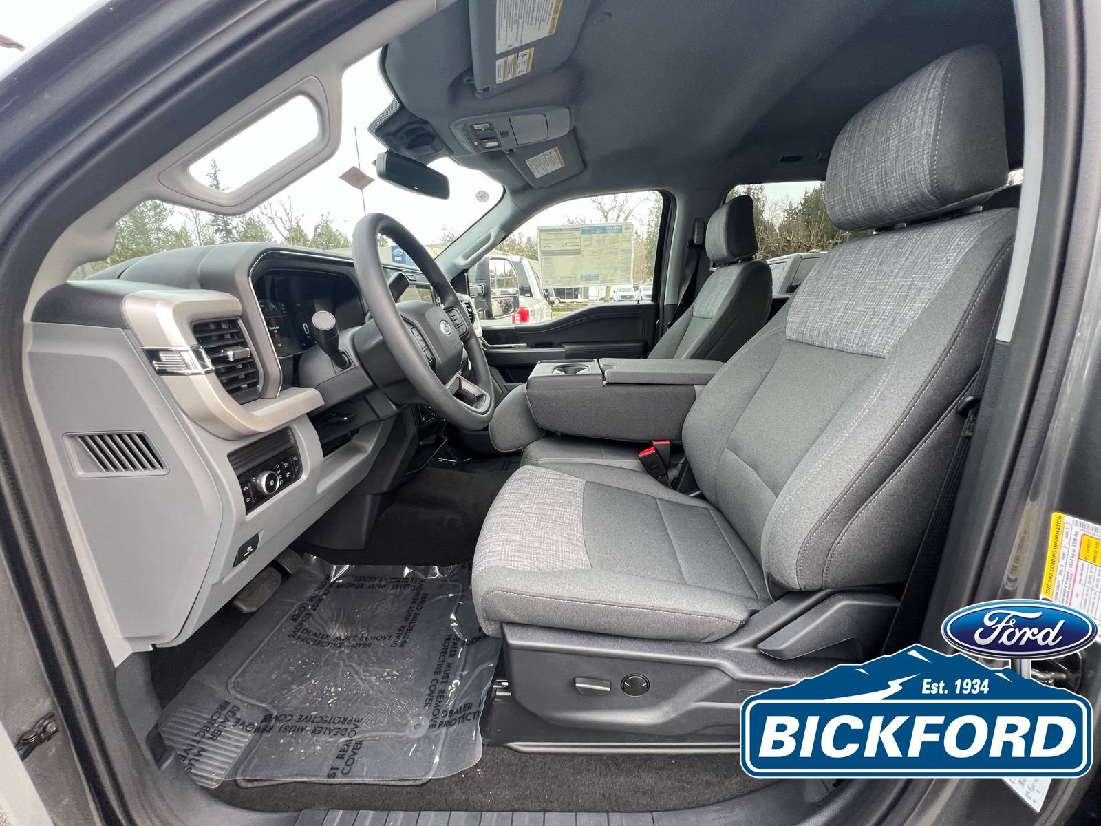 New 2026 Ford F250 XLT w/ XLT Premium Package AWD/4WD image 10