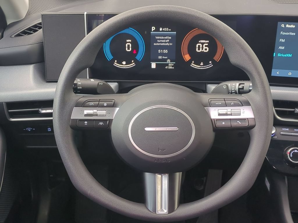 Used 2025 Hyundai Sonata SE FWD image 23