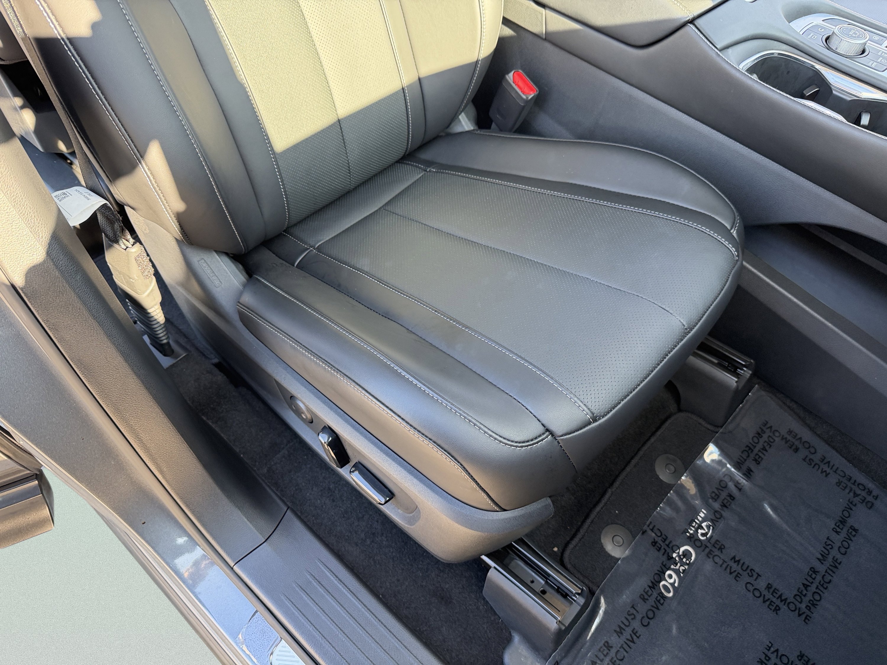 Used 2025 INFINITI QX60 Luxe FWD image 59