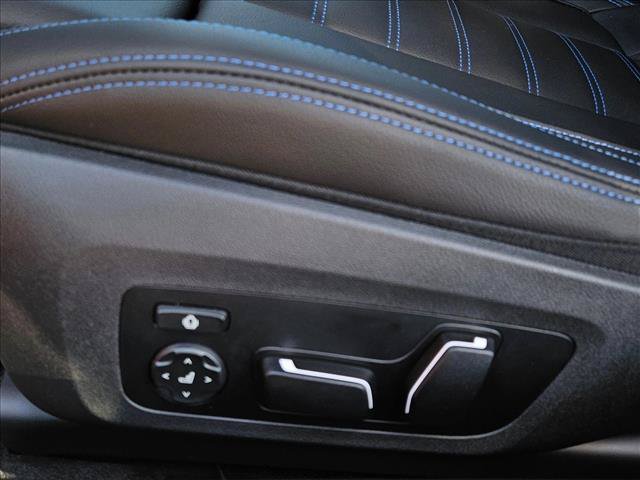 Used 2026 BMW 230i Coupe w/ Premium Package RWD image 4