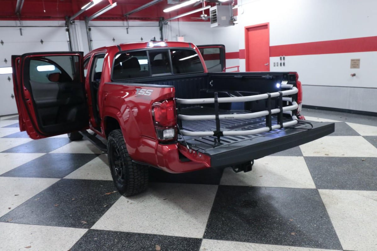 Used 2023 Toyota Tacoma SR AWD/4WD image 27