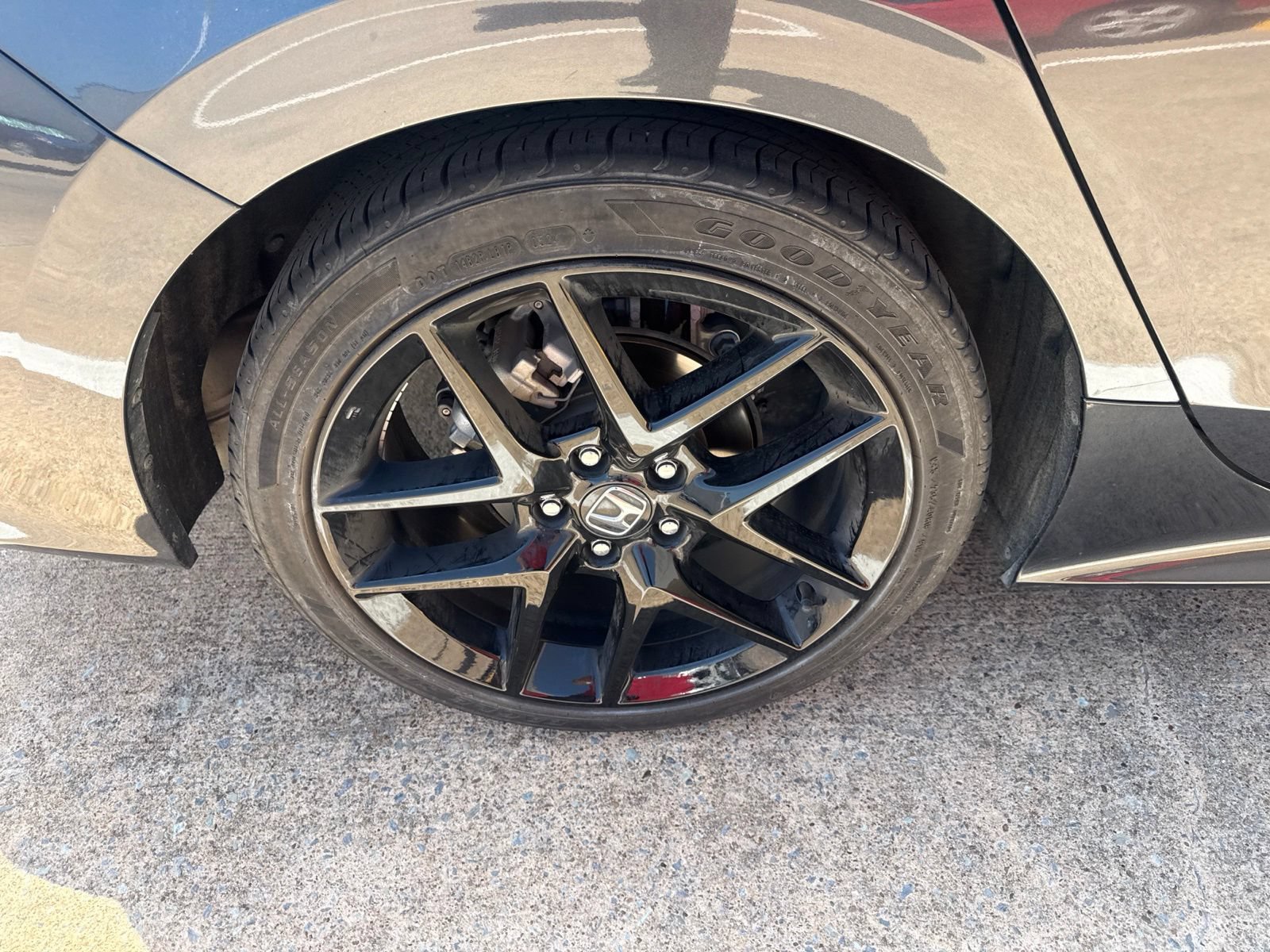 Used 2024 Honda Civic Sport image 9