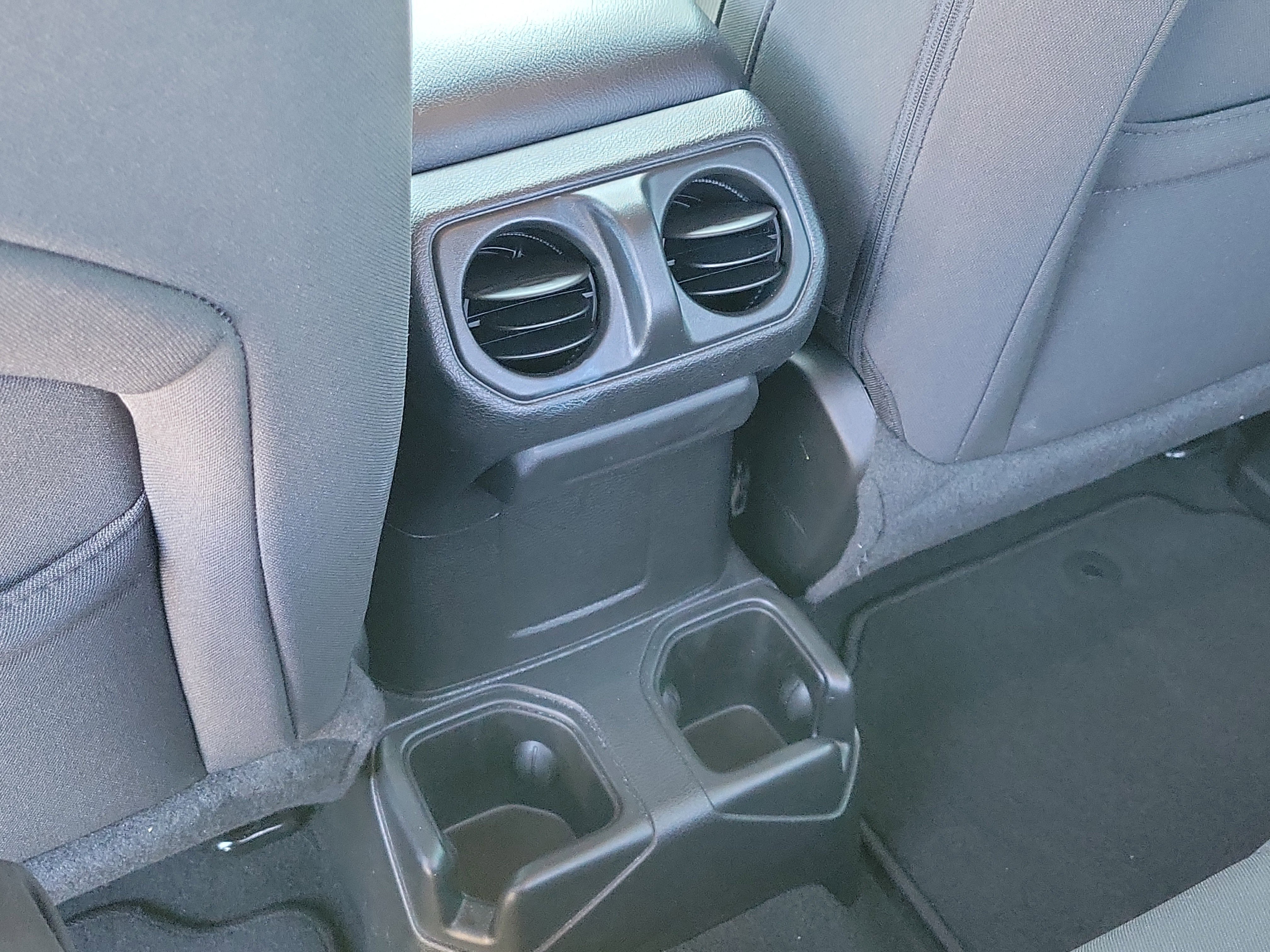 Used 2023 Jeep Gladiator Sport image 15