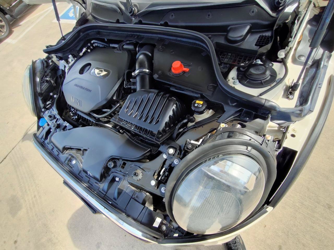 Used 2019 MINI Cooper 4-Door Hardtop FWD image 48