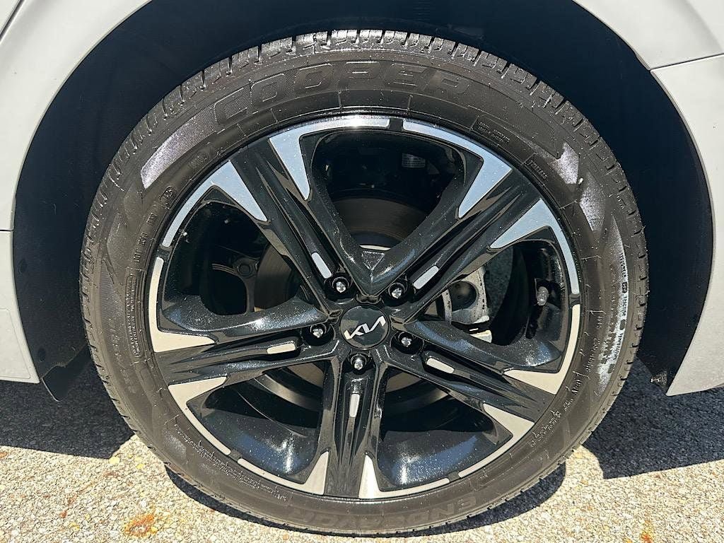 Used 2024 Kia K5 GT-Line w/ GT-Line Premium Package FWD image 26