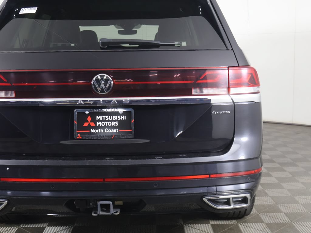 Used 2024 Volkswagen Atlas SEL Premium R-Line AWD/4WD image 19