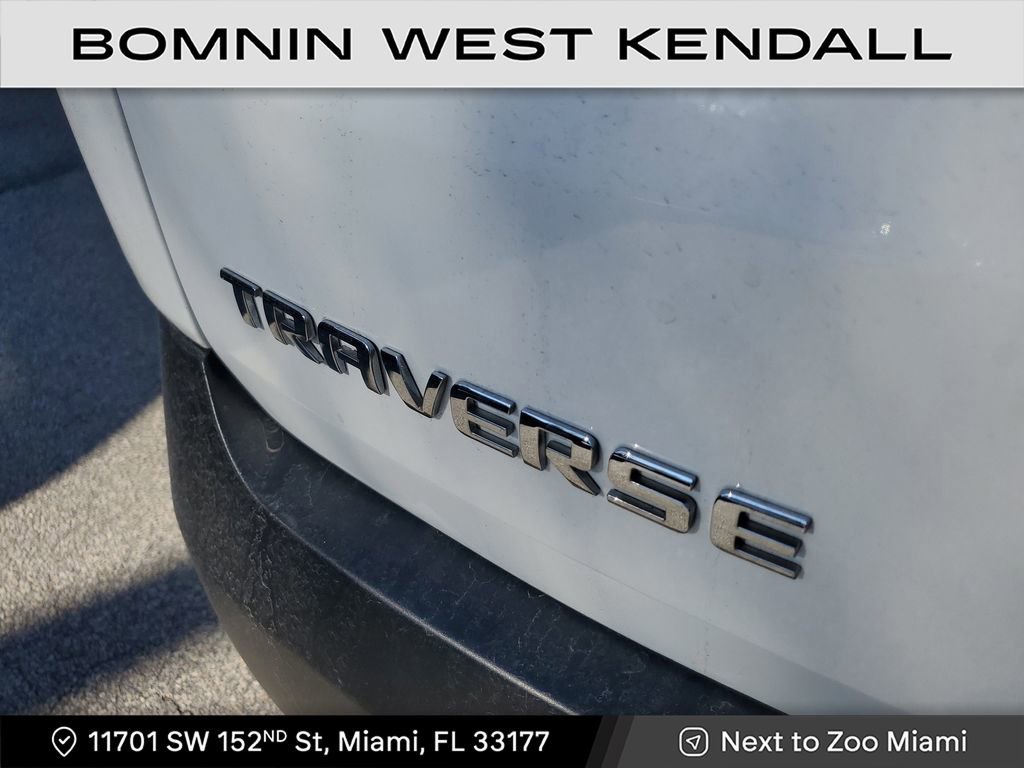 Used 2021 Chevrolet Traverse LT image 12