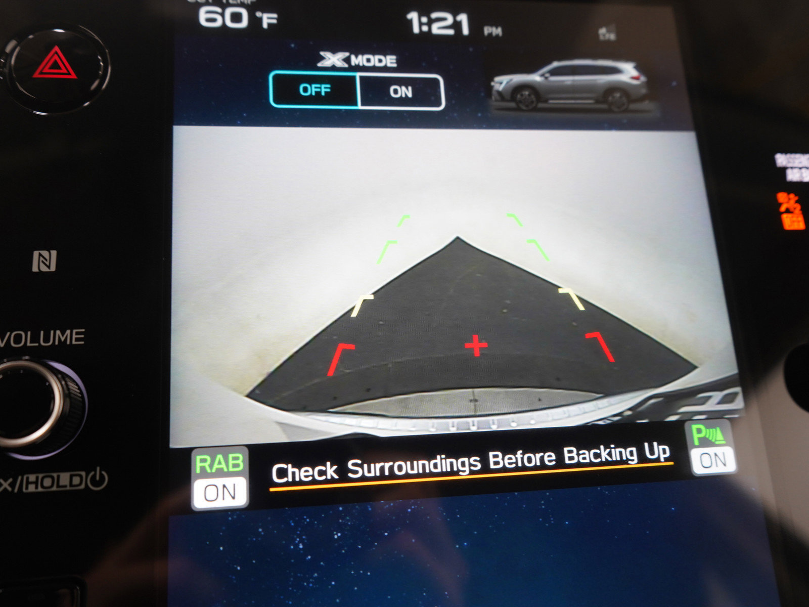 Used 2024 Subaru Ascent Premium w/ Convenience Package image 29