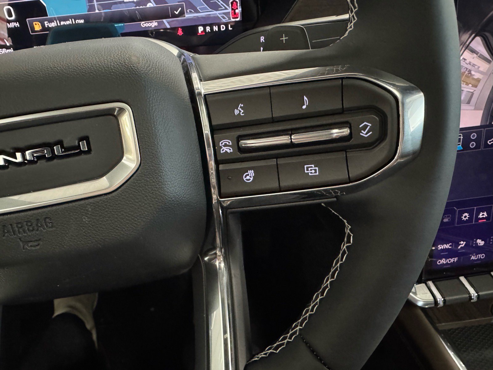 New 2027 GMC Acadia Denali Ultimate w/ LPO, Floor Liner Package AWD/4WD image 28