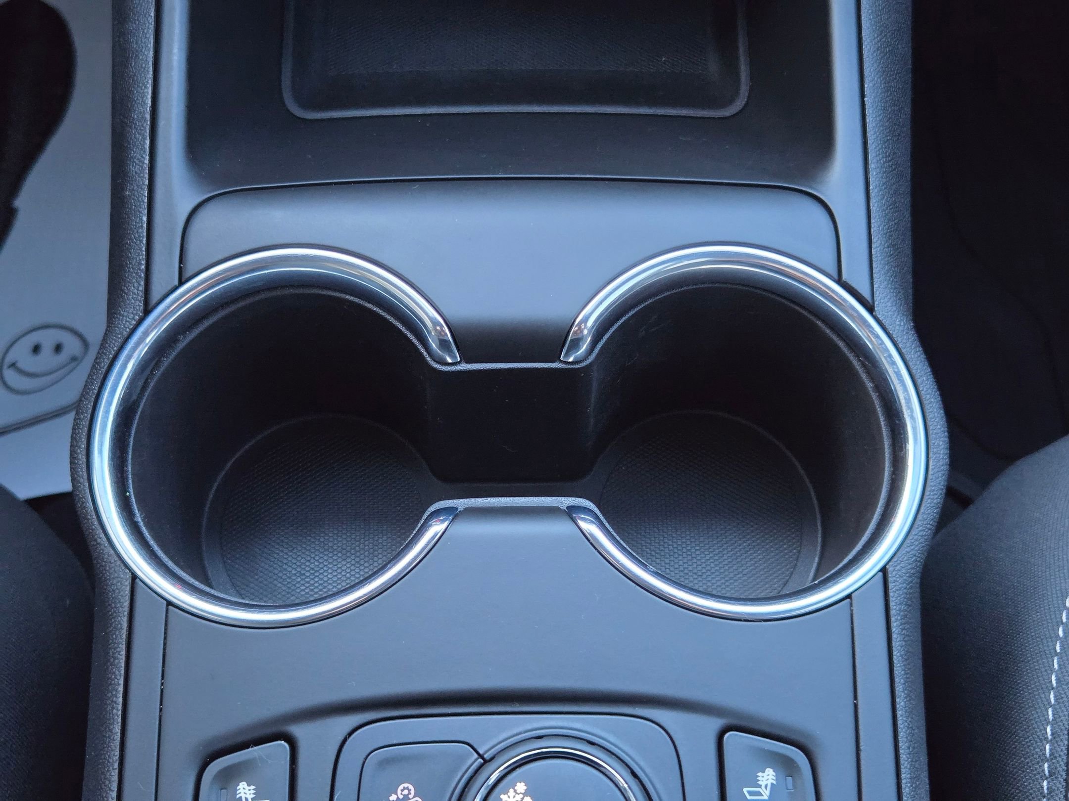 Used 2023 GMC Terrain SLT w/ LPO, Floor Liner Package image 15