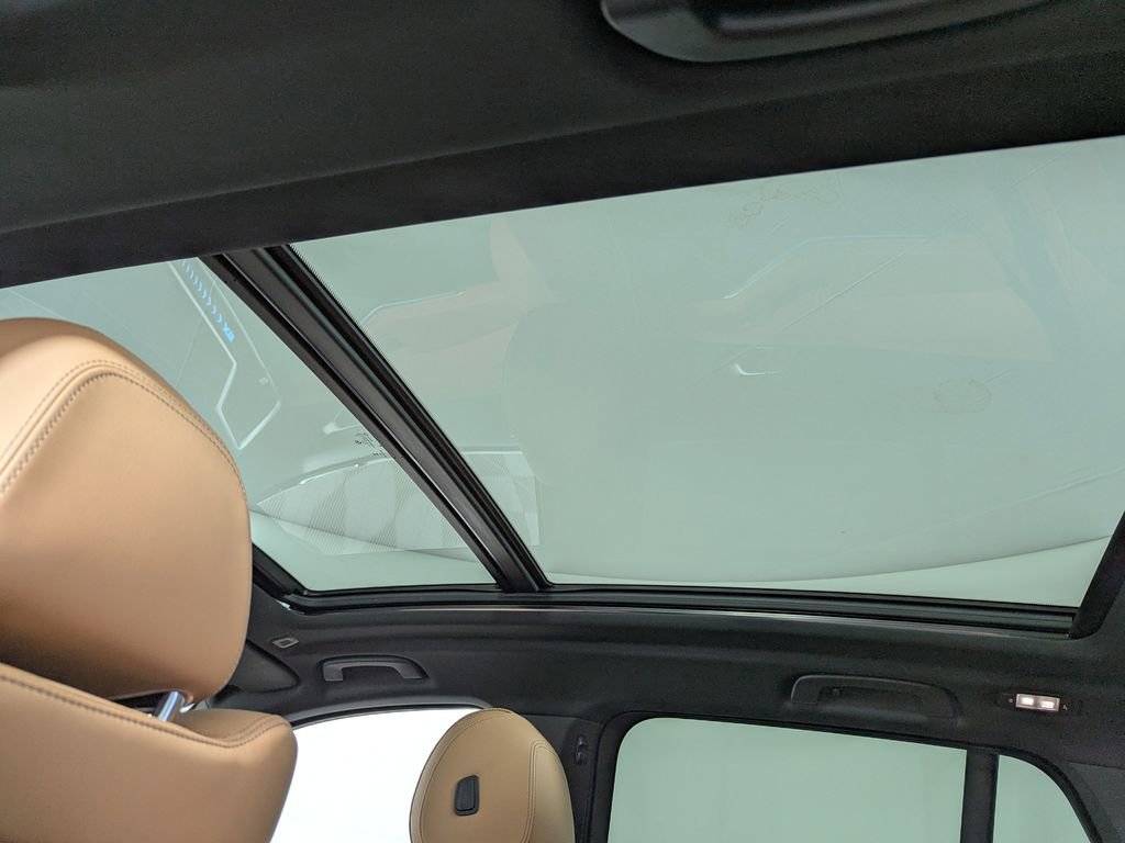 Certified 2025 BMW X5 xDrive40i w/ M Sport Package image 15