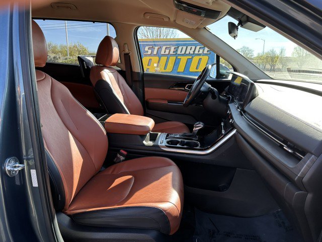 Used 2024 Kia Carnival SX image 24