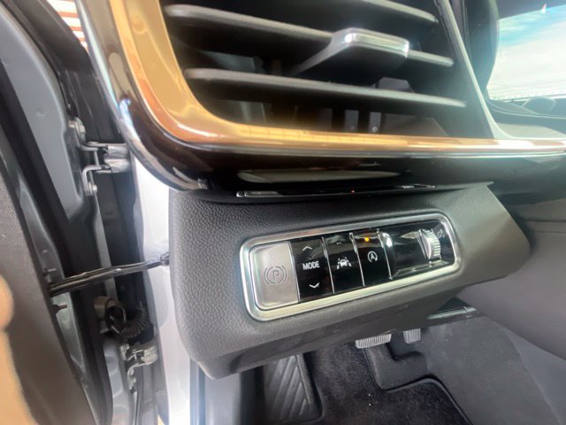 Used 2026 Buick Envision Avenir AWD/4WD image 16