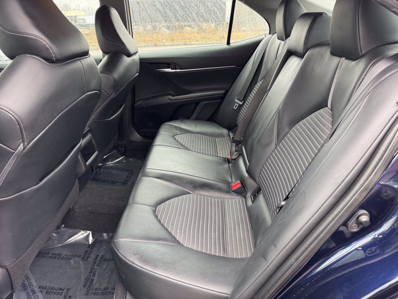 Used 2021 Toyota Camry SE FWD image 12