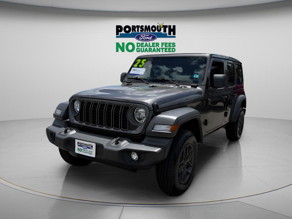 Used 2025 Jeep Wrangler Unlimited Sport AWD/4WD image 16