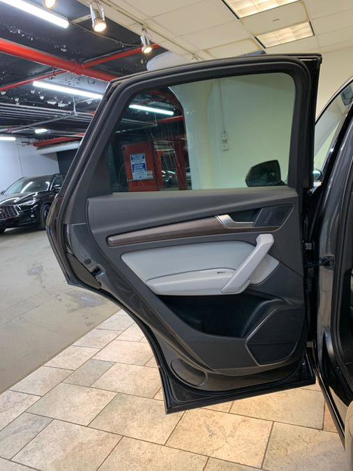 Used 2022 Audi Q5 2.0T Premium image 42