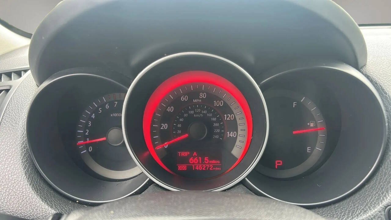 Used 2011 Kia Forte SX FWD image 13