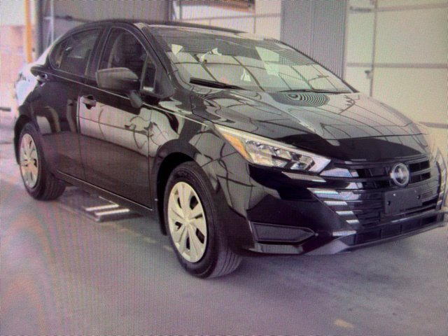 Certified 2025 Nissan Versa S w/ Trunk Package FWD image 12