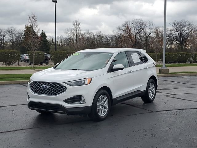 Used 2023 Ford Edge SEL w/ Convenience Package AWD/4WD image 2