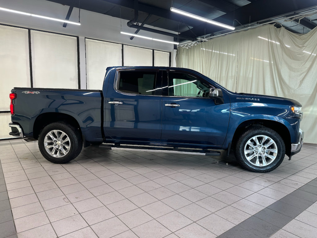 Used 2019 Chevrolet Silverado 1500 LTZ w/ LTZ Plus Package AWD/4WD image 2