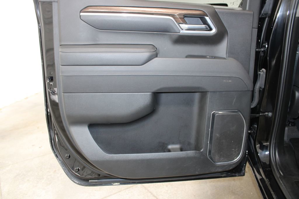 Used 2025 Chevrolet Silverado 1500 LT image 26