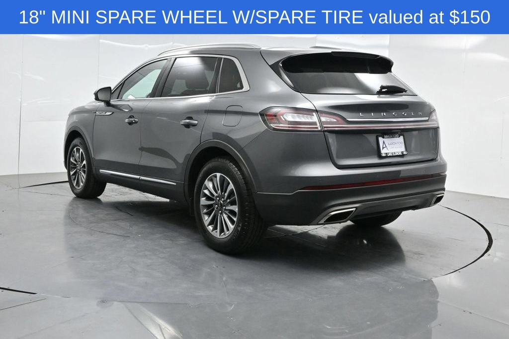 Used 2023 Lincoln Nautilus FWD w/ Premium Package image 5
