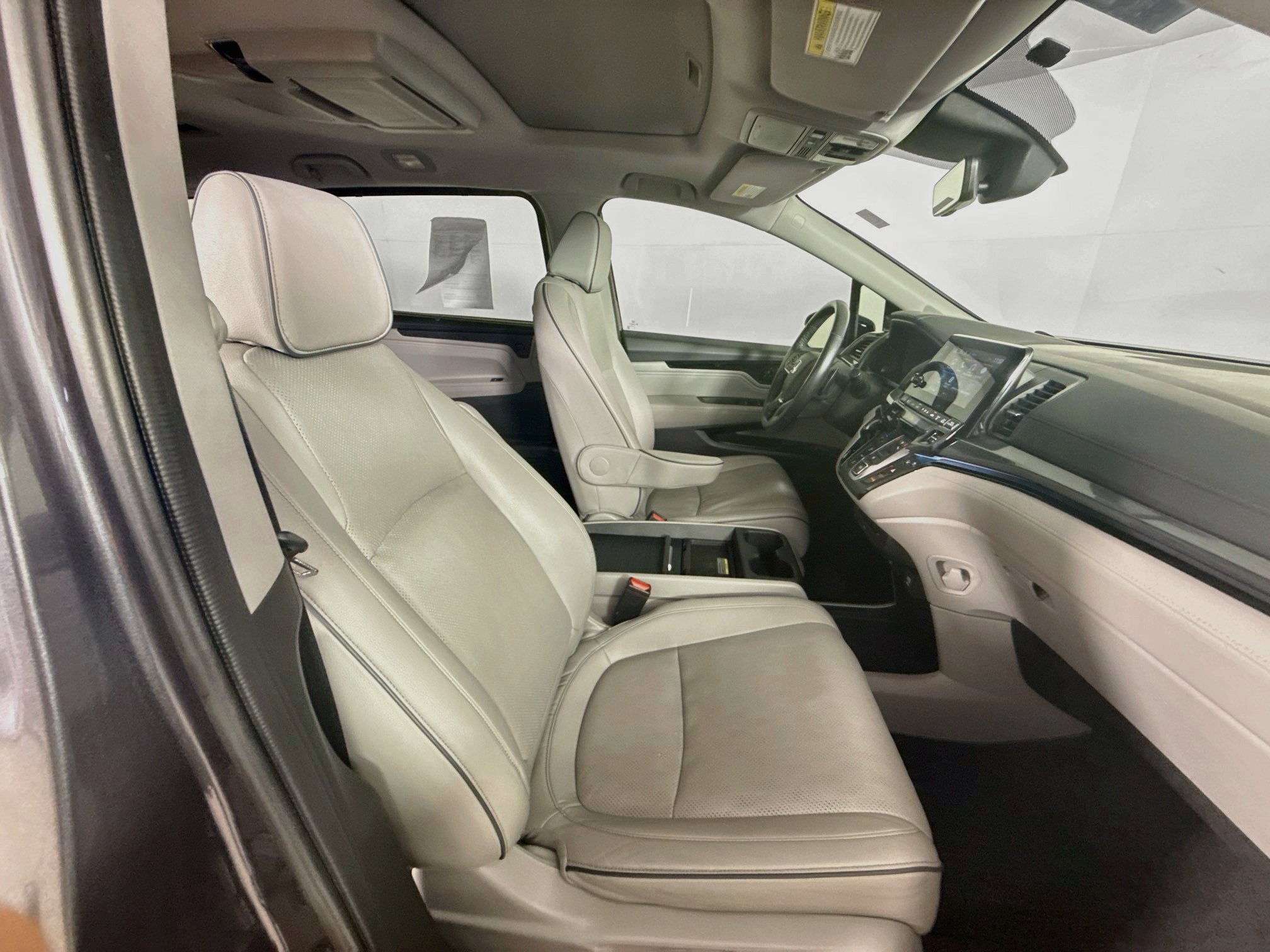 Certified 2022 Honda Odyssey Elite image 39