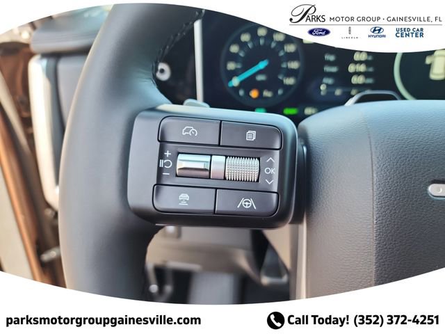 New 2025 Hyundai Santa Fe Limited FWD image 27