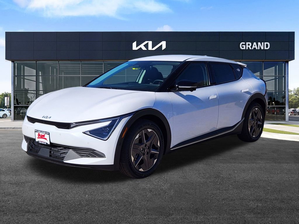 New 2025 Kia EV6 Light image 4