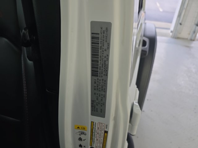 Used 2019 Jeep Wrangler Unlimited Rubicon AWD/4WD image 14