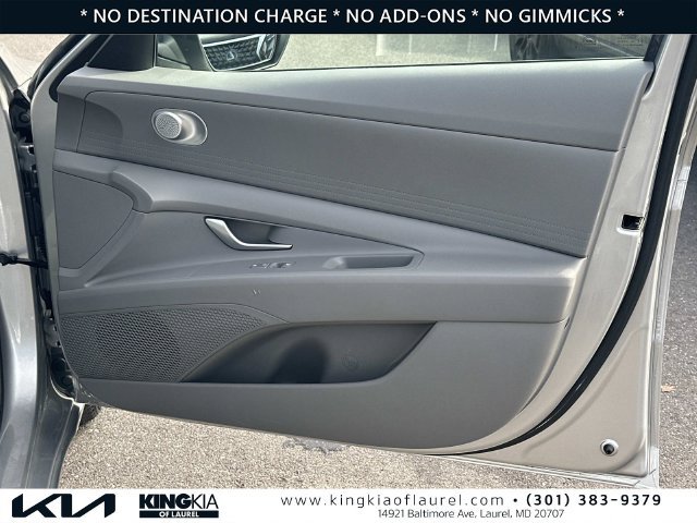 Used 2021 Hyundai Elantra SEL FWD image 15